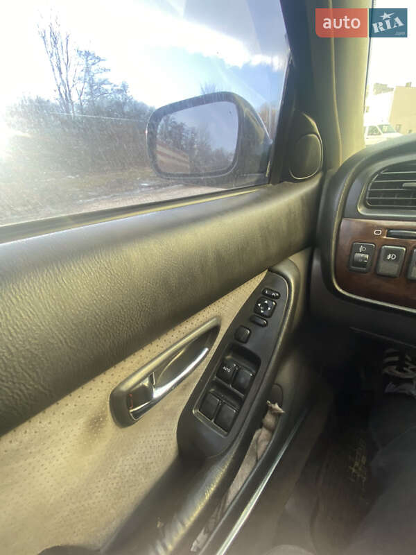 Універсал Subaru Legacy 2000 в Львові