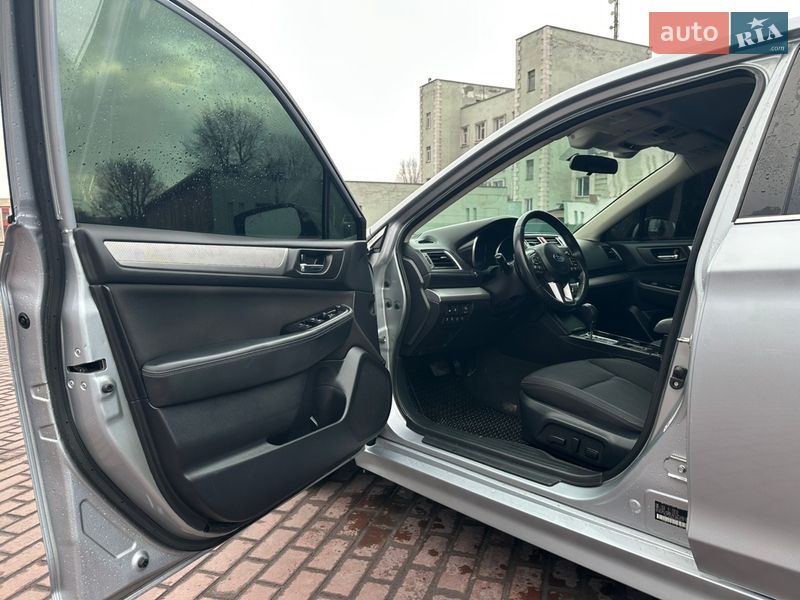 Седан Subaru Legacy 2016 в Днепре