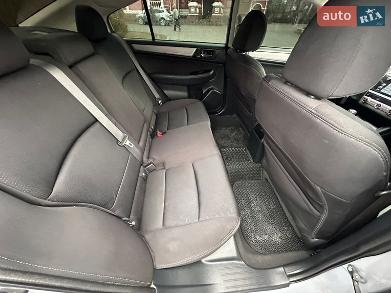 Седан Subaru Legacy 2016 в Днепре