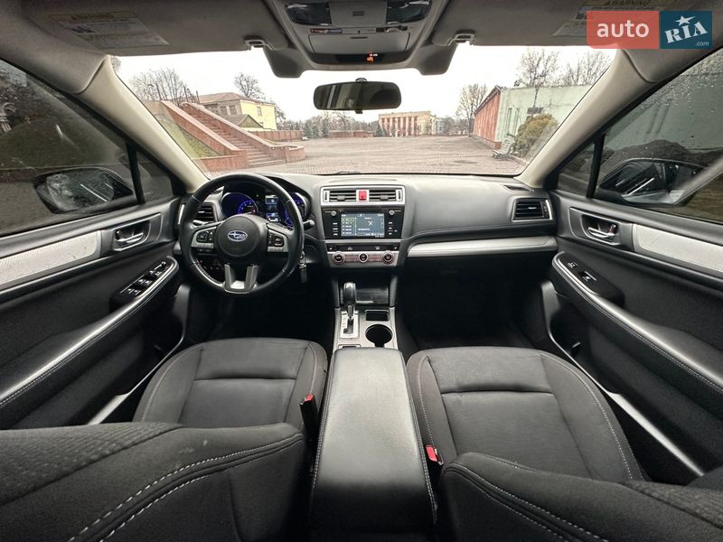 Седан Subaru Legacy 2016 в Днепре