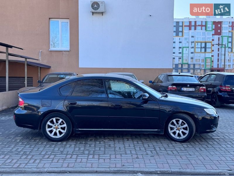 Седан Subaru Legacy 2008 в Києві