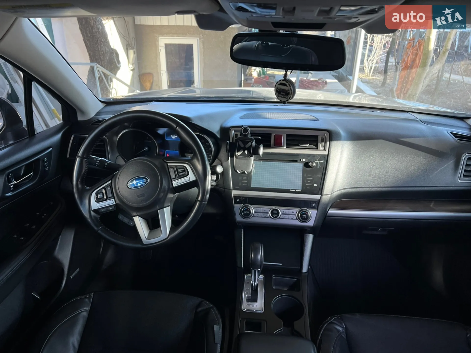 2016 Subaru Legacy - мініатюра 12
