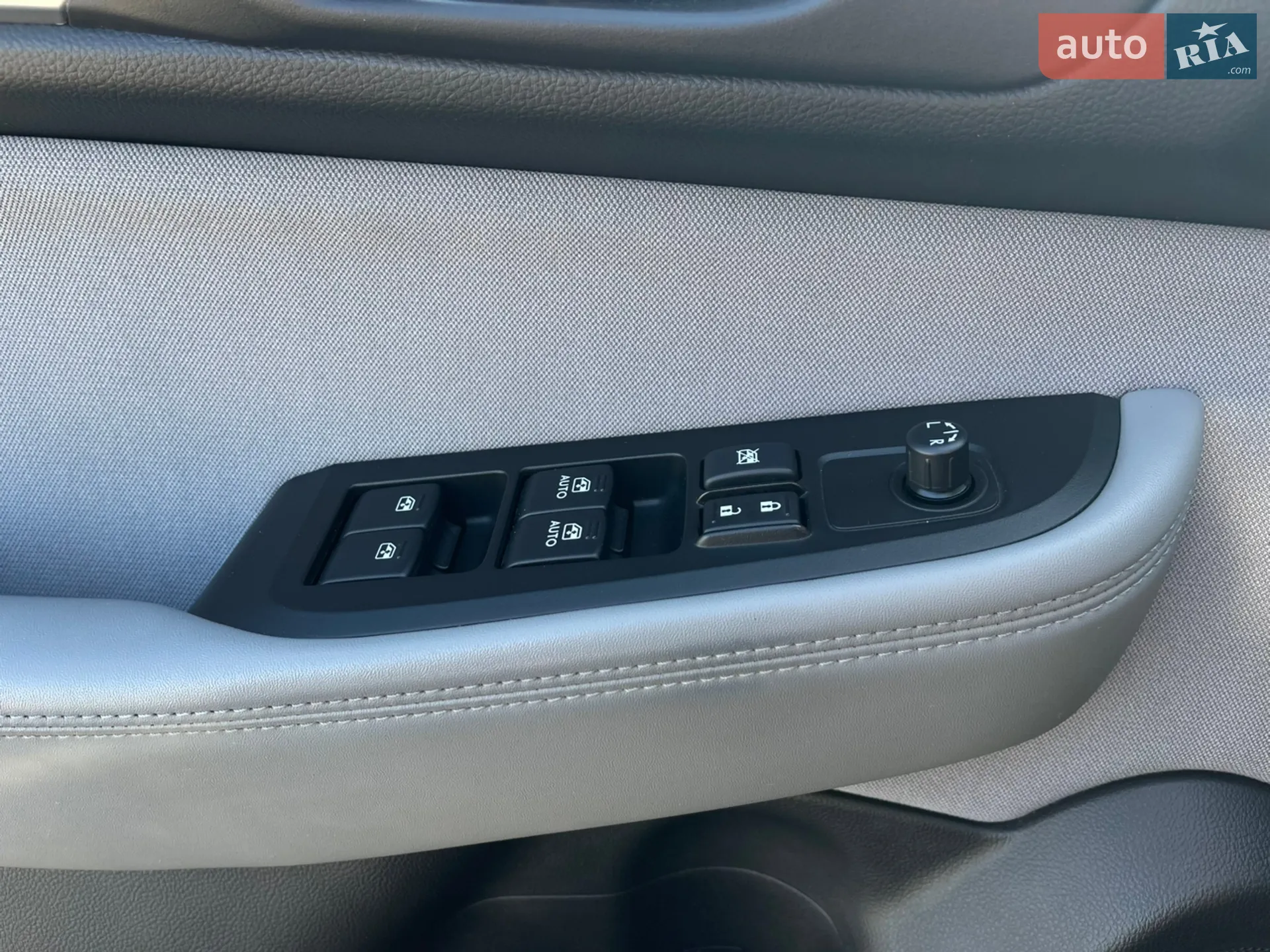 2017 Subaru Legacy - мініатюра 14