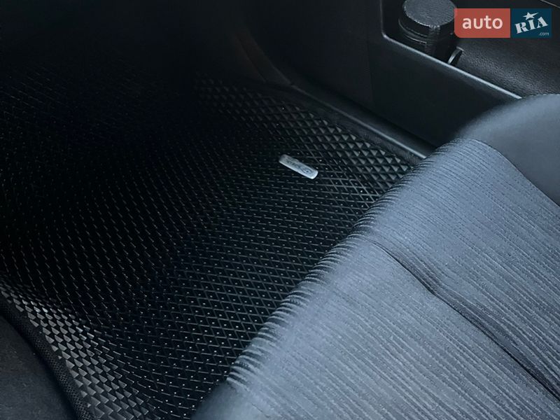 Универсал Subaru Legacy 2009 в Львове