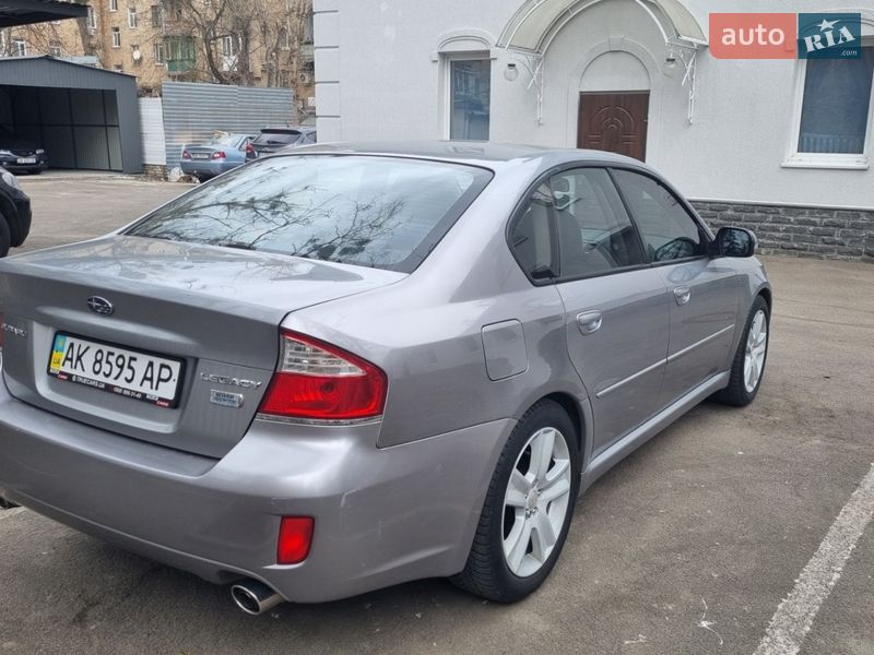 Седан Subaru Legacy 2009 в Киеве