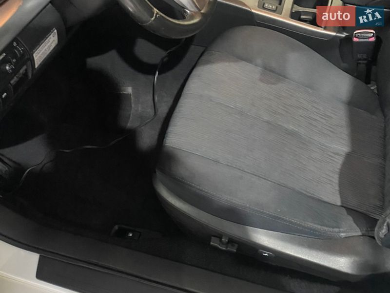 Седан Subaru Legacy 2010 в Києві фото 7 Седан Subaru Legacy 2010 в Києві