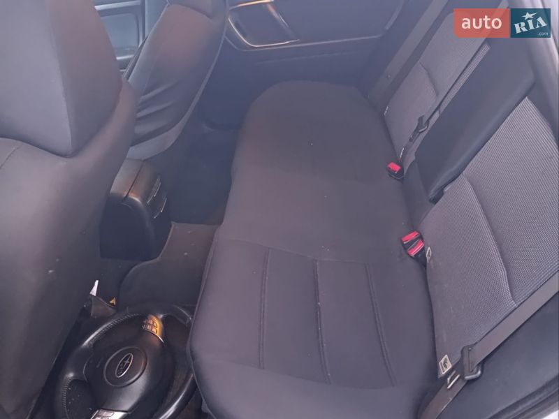 Седан Subaru Legacy 2003 в Запорожье
