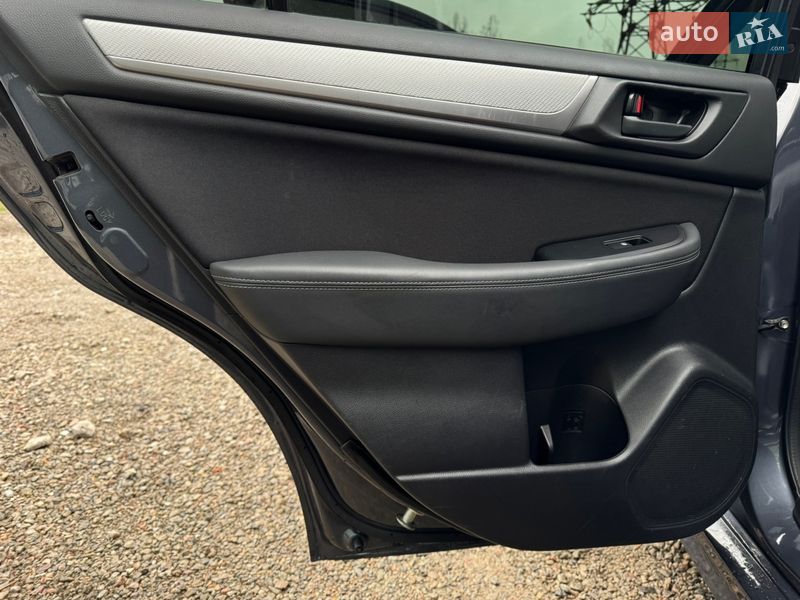 Седан Subaru Legacy 2016 в Харькове