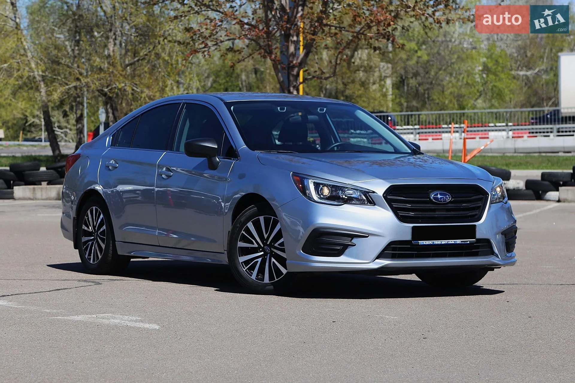 2018 Subaru Legacy - фото 1