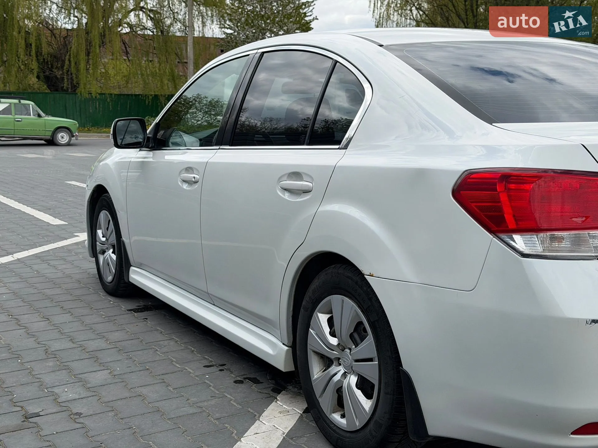 2010 Subaru Legacy - мініатюра 10