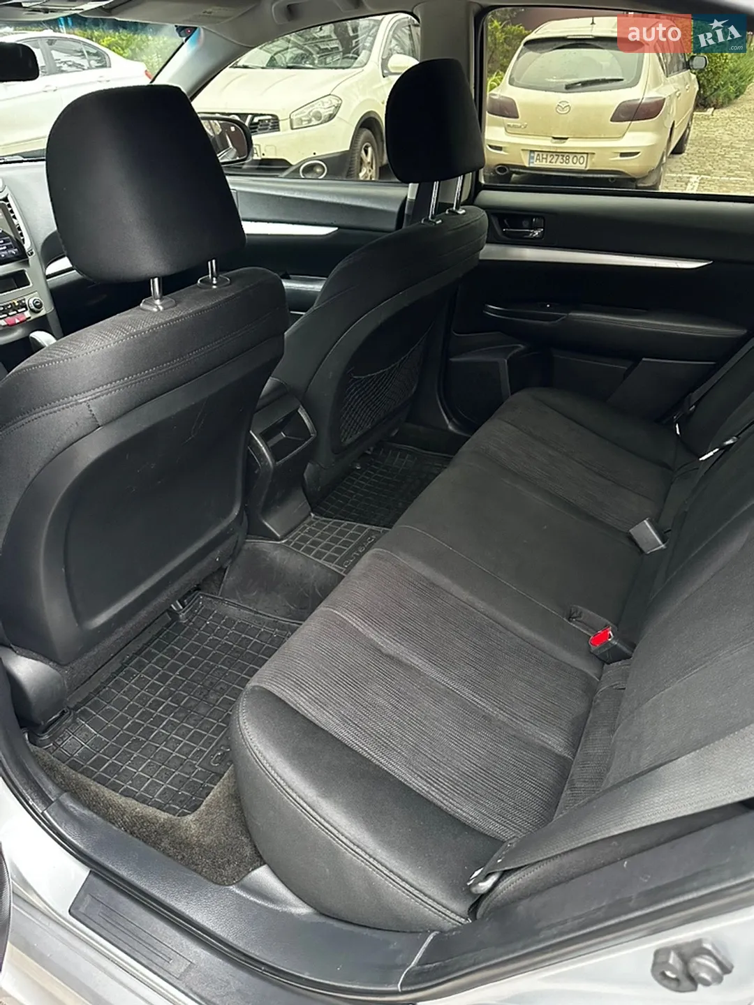 2012 Subaru Legacy - мініатюра 11