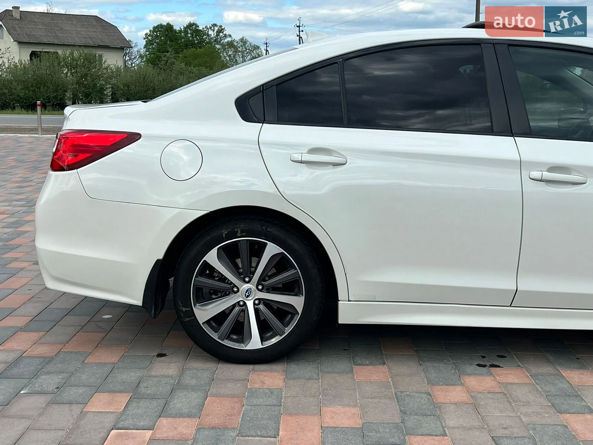 2015 Subaru Legacy - мініатюра 4