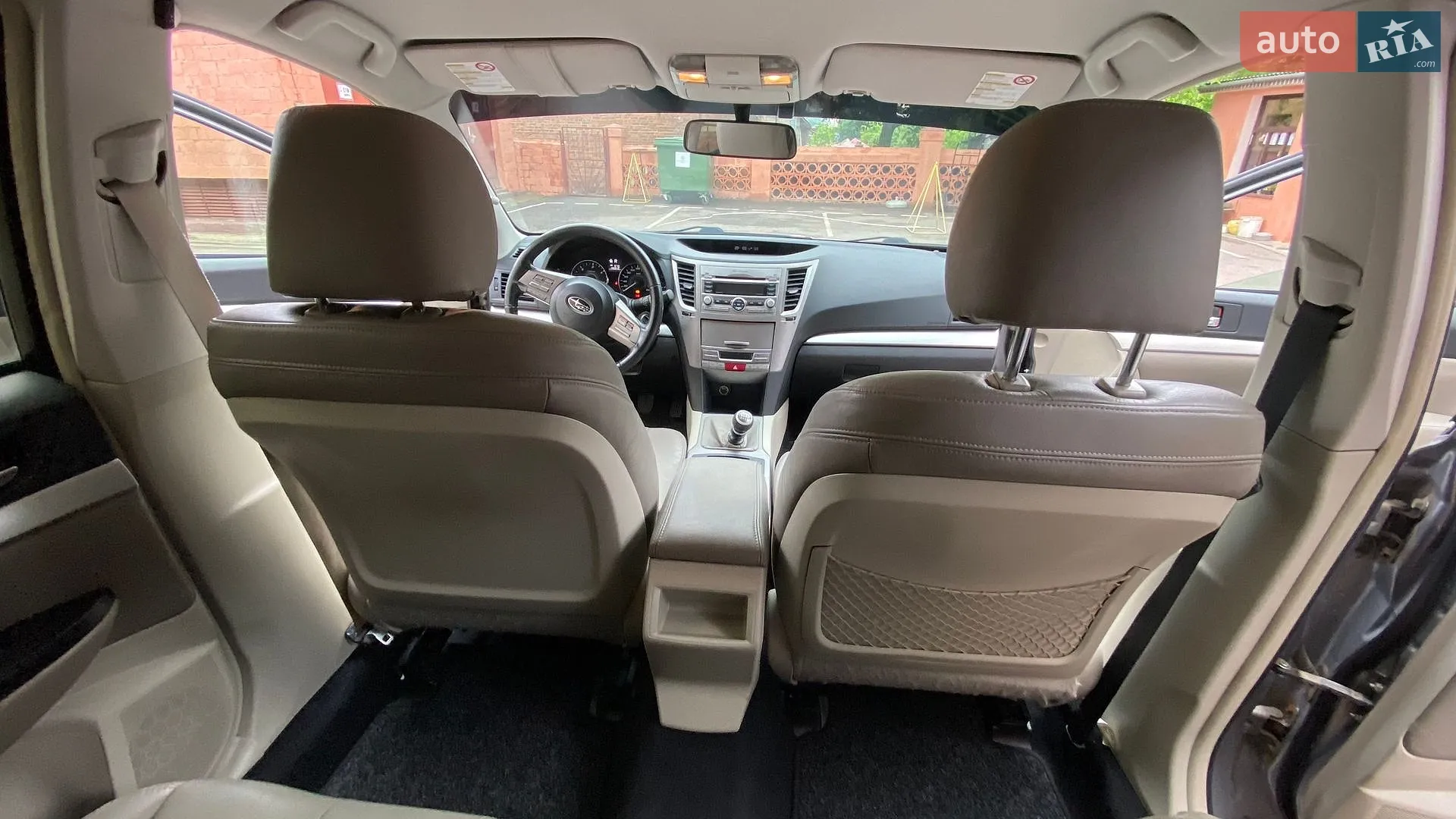 2010 Subaru Legacy - мініатюра 3