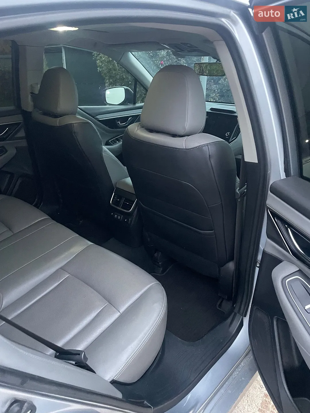 2019 Subaru Legacy - мініатюра 8