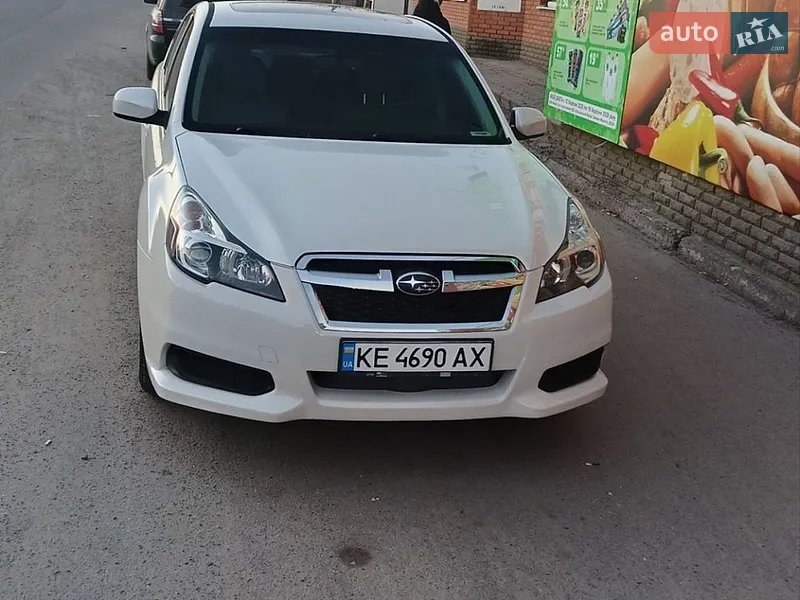 Subaru Legacy 2013
