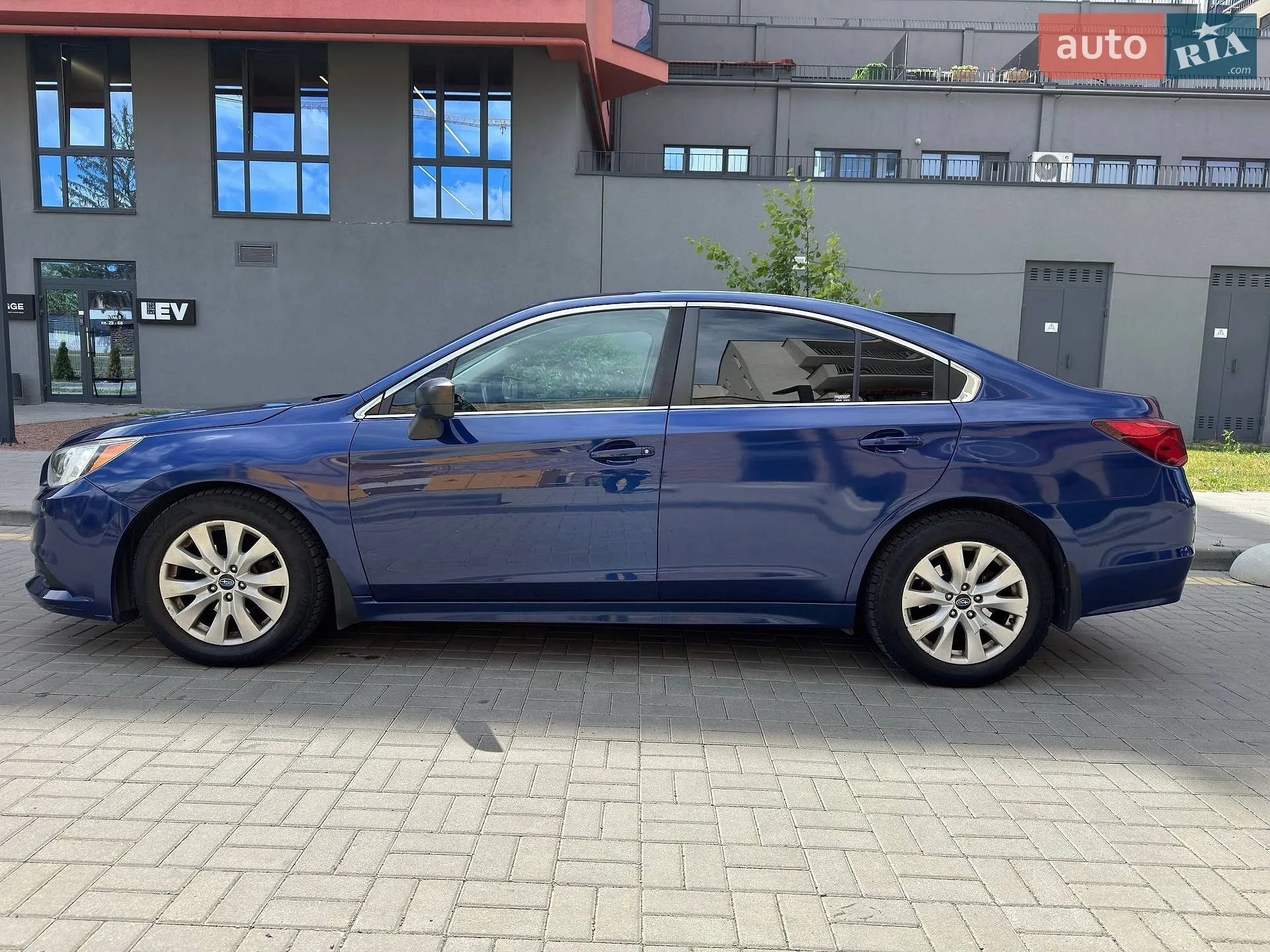 2017 Subaru Legacy - мініатюра 8