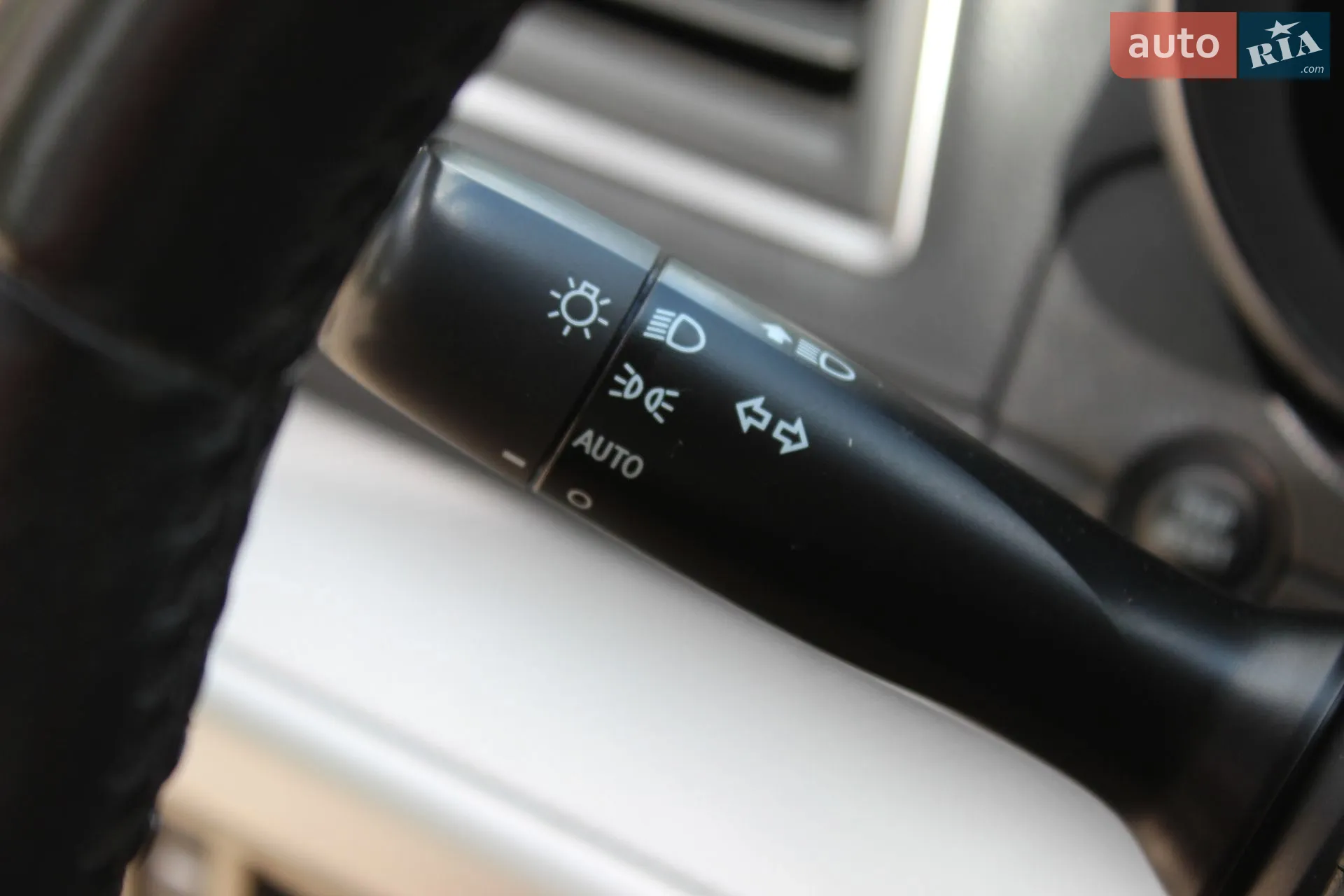 2014 Subaru Legacy - мініатюра 25