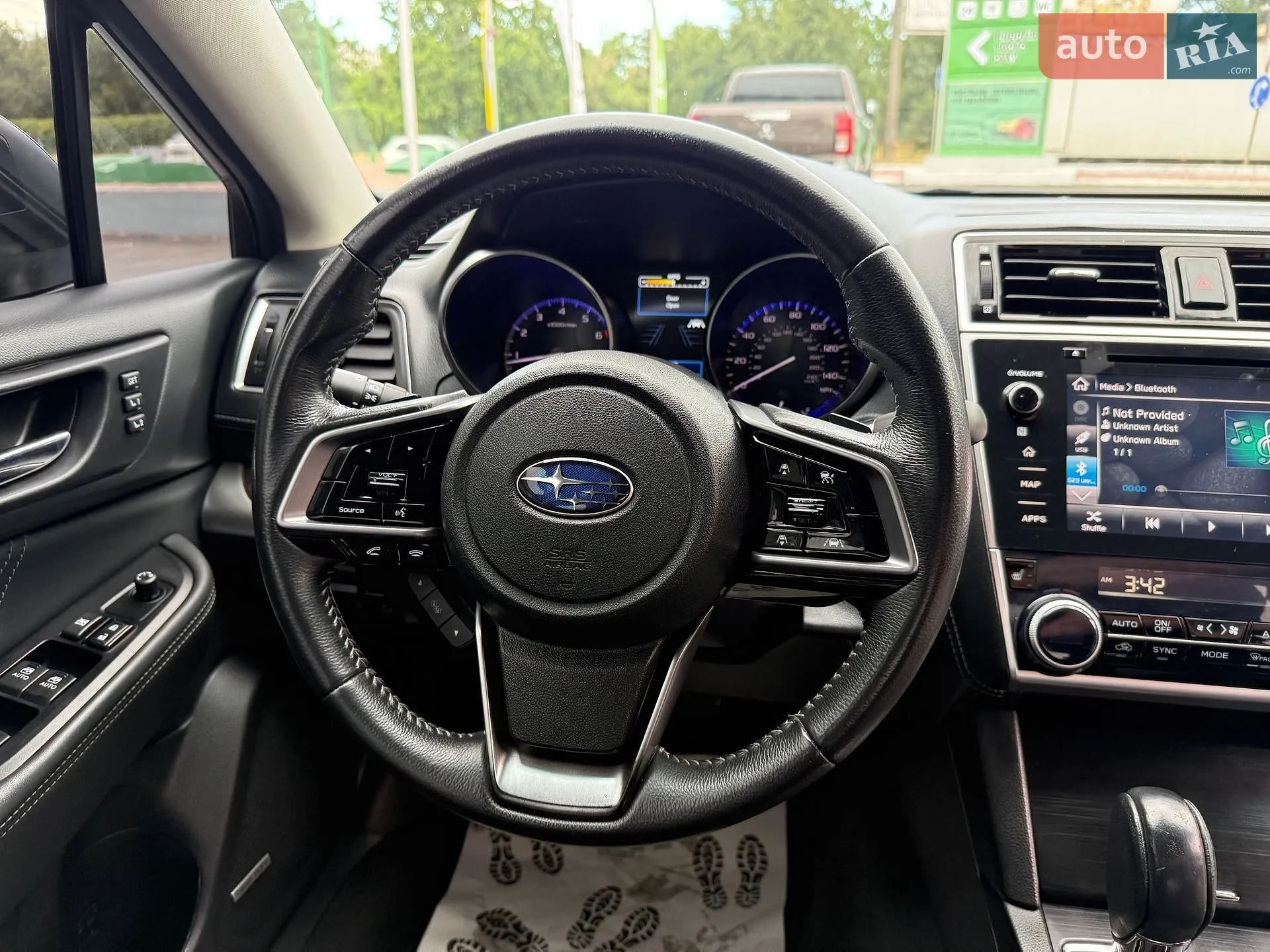 2017 Subaru Legacy - мініатюра 33