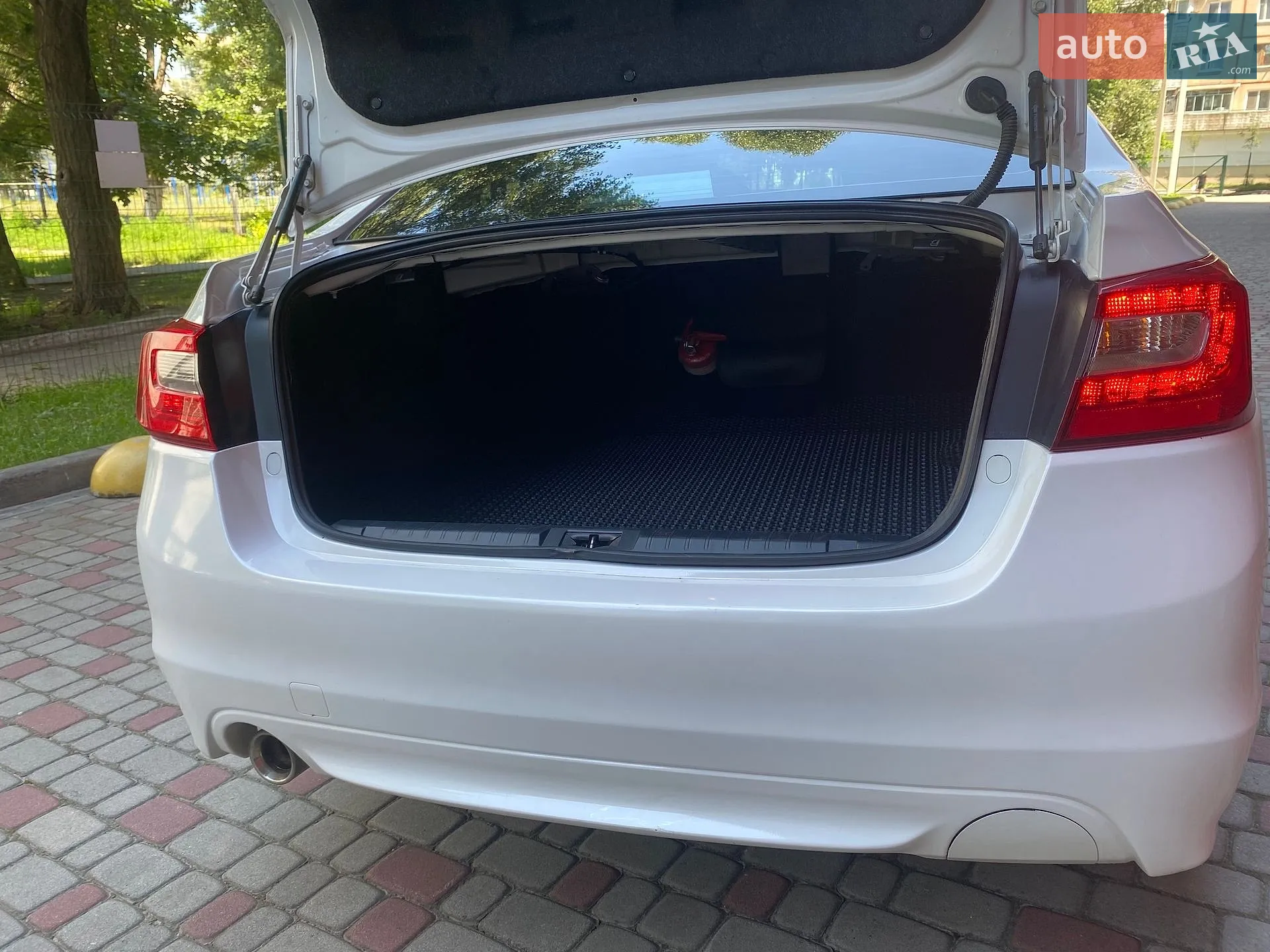 2015 Subaru Legacy - мініатюра 35