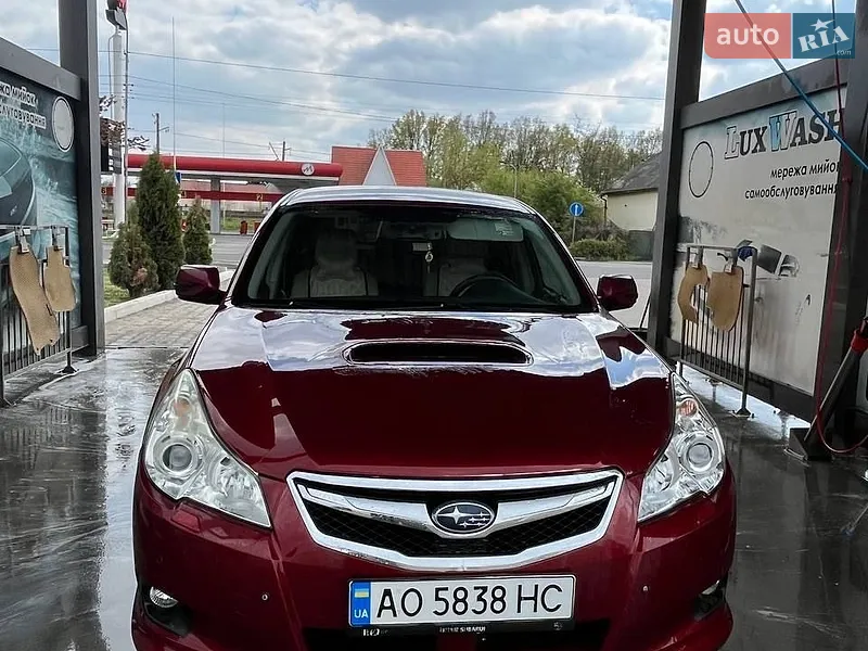 Subaru Legacy 2011