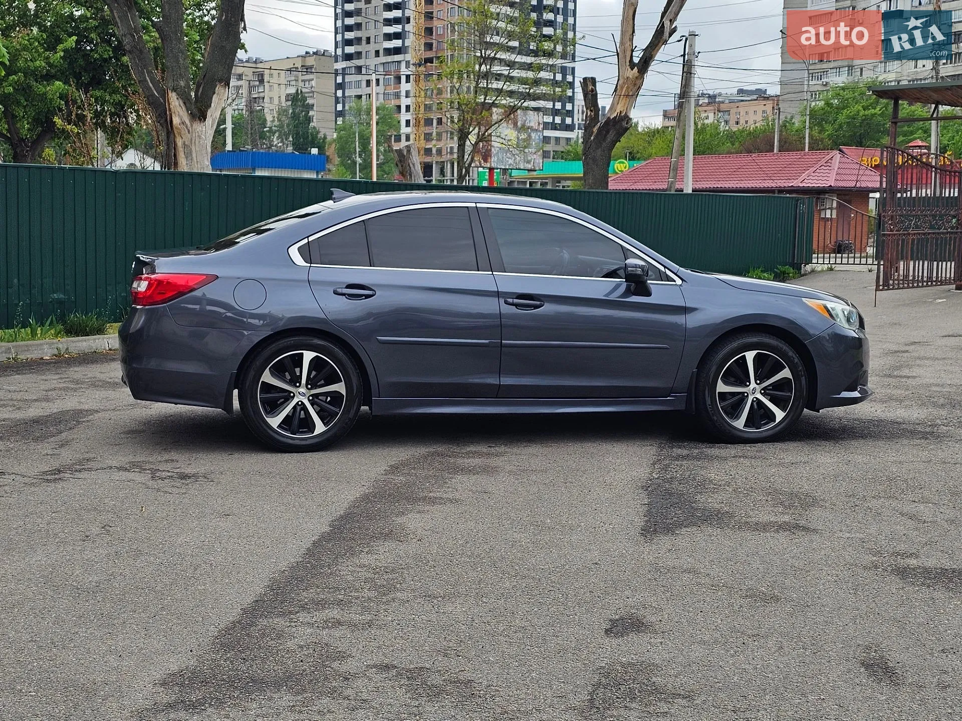 2016 Subaru Legacy - мініатюра 12