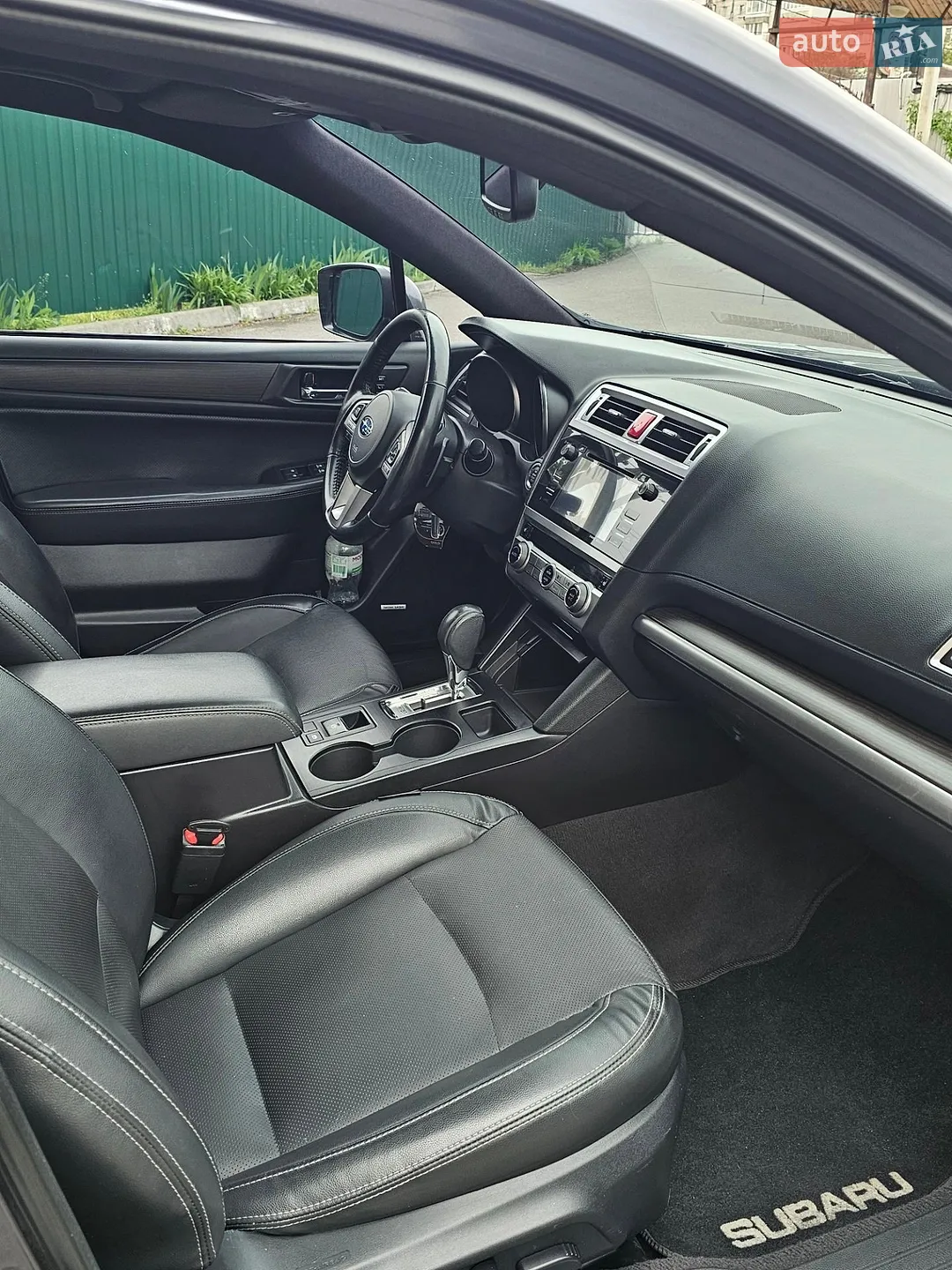 2016 Subaru Legacy - мініатюра 16