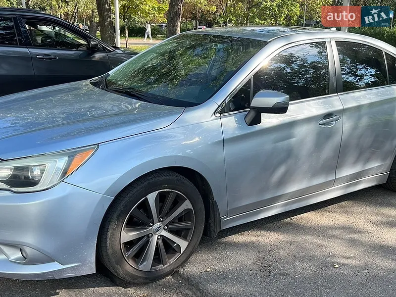 Subaru Legacy 2015