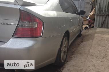 Седан Subaru Legacy 2004 в 