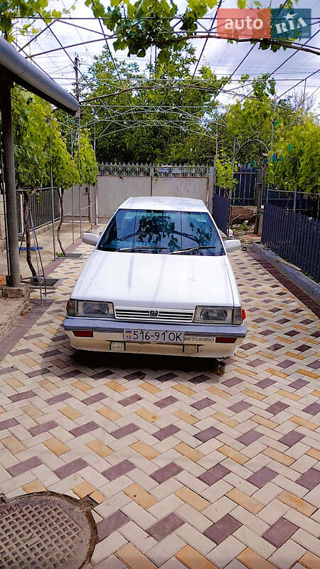 Седан Subaru Leone 1988 в Одессе фото Седан Subaru Leone 1988 в Одессе