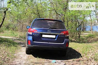 Универсал Subaru Outback 2011 в 