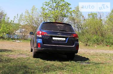 Универсал Subaru Outback 2011 в 