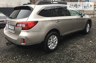 Позашляховик / Кросовер Subaru Outback 2015 в Луцьку