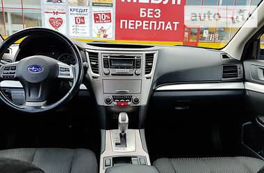 Позашляховик / Кросовер Subaru Outback 2012 в Житомирі