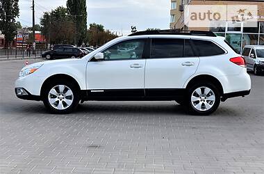 Внедорожник / Кроссовер Subaru Outback 2011 в Житомире