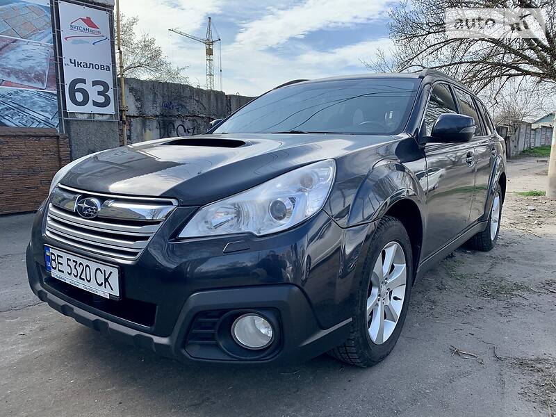 Універсал Subaru Outback 2013 в Миколаєві