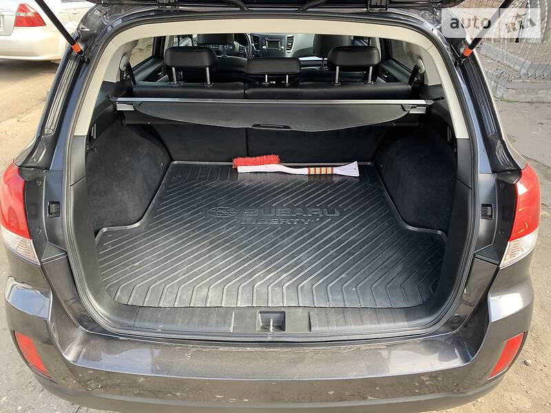 Універсал Subaru Outback 2013 в Миколаєві