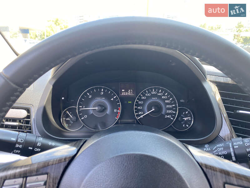 Универсал Subaru Outback 2010 в Днепре