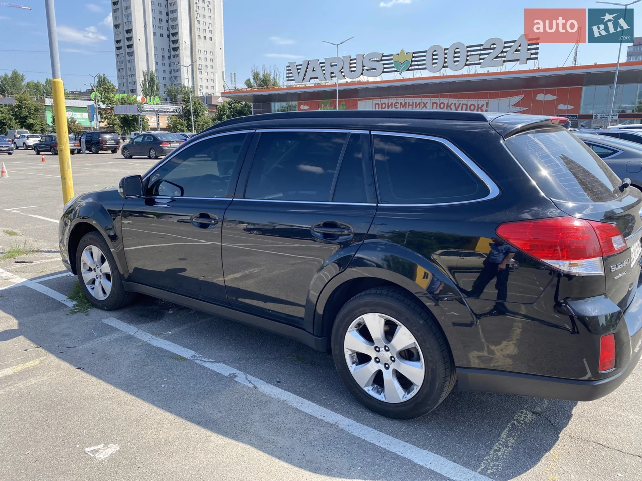 2010 Subaru Outback - мініатюра 17