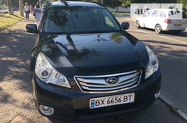 Универсал Subaru Outback 2010 в Хмельницком