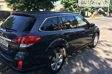 Універсал Subaru Outback 2010 в Хмельницькому