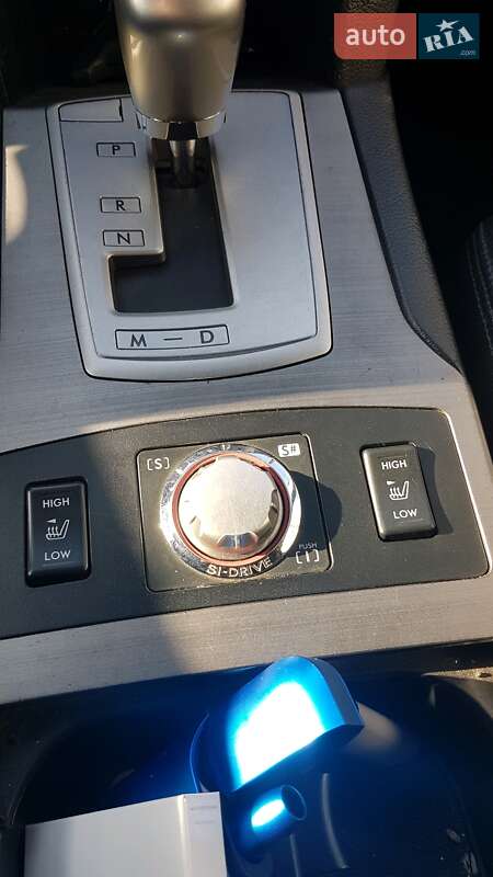 Універсал Subaru Outback 2010 в Черкасах