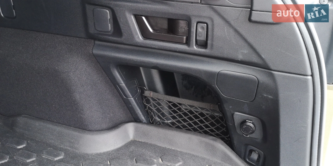 2019 Subaru Outback - мініатюра 18