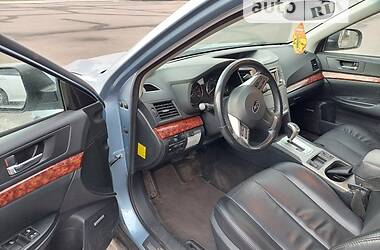 Універсал Subaru Outback 2012 в Києві