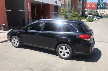 Універсал Subaru Outback 2011 в 