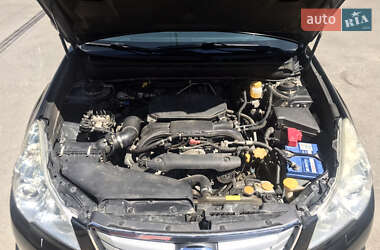 Універсал Subaru Outback 2011 в 