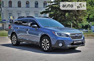 Позашляховик / Кросовер Subaru Outback 2017 в Харкові