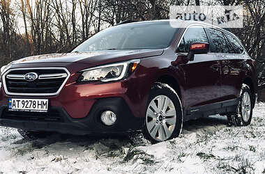 Позашляховик / Кросовер Subaru Outback 2015 в Бурштині