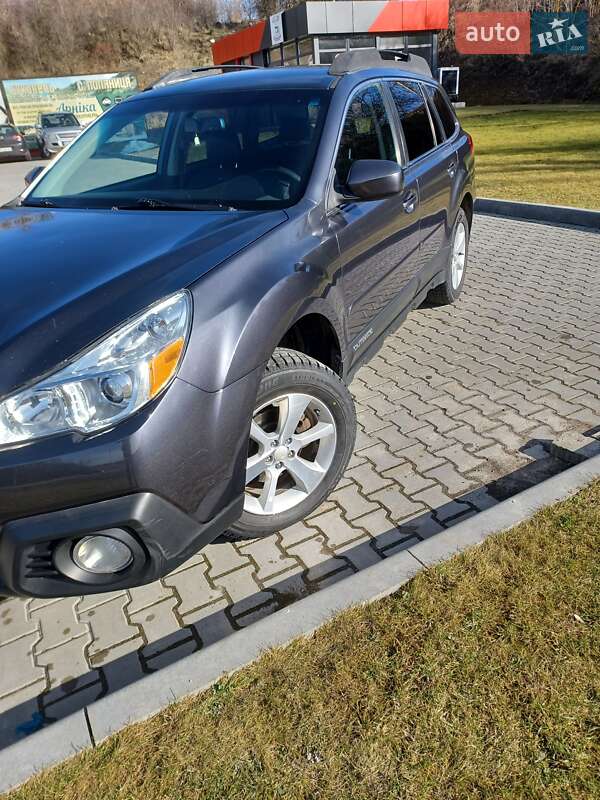 Універсал Subaru Outback 2012 в Тернополі