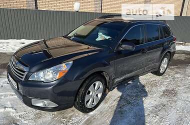 Универсал Subaru Outback 2010 в 