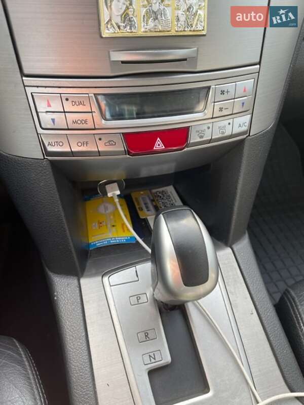 Універсал Subaru Outback 2010 в Києві фото 12 Універсал Subaru Outback 2010 в Києві